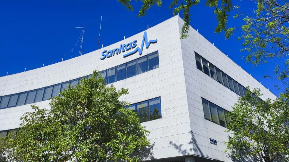 What does being an exclusive Sanitas agency mean?